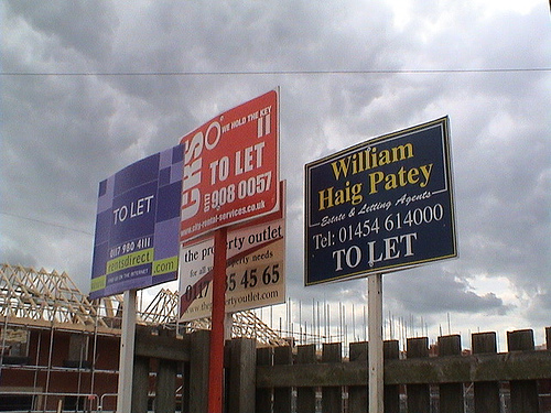 Agenzie e imprese di servizi a Napoli - AGENZIE IMMOBILIARI