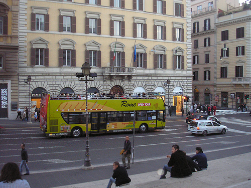 trasporto-disabili-e-anziani-roma-autobus-roma